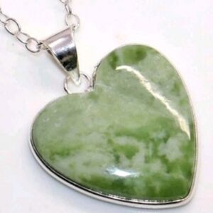 Nephrite Jade Gemstone 925 Sterling Silver Heart-Shaped Pendant Necklace